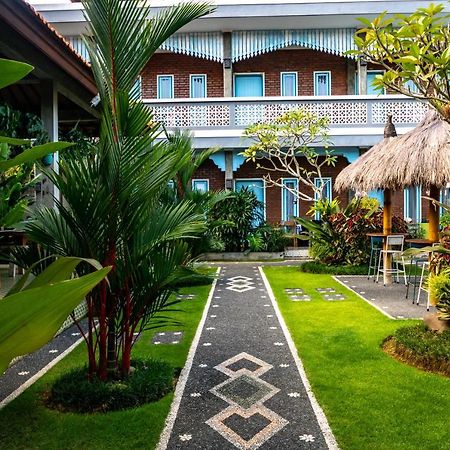 D-Anyar Stay And Surf Canggu Dış mekan fotoğraf