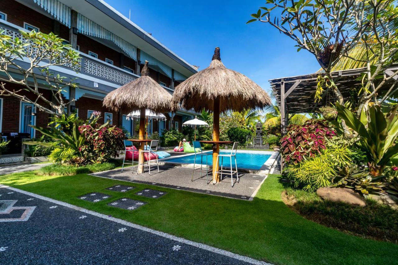 D-Anyar Stay And Surf Canggu Dış mekan fotoğraf