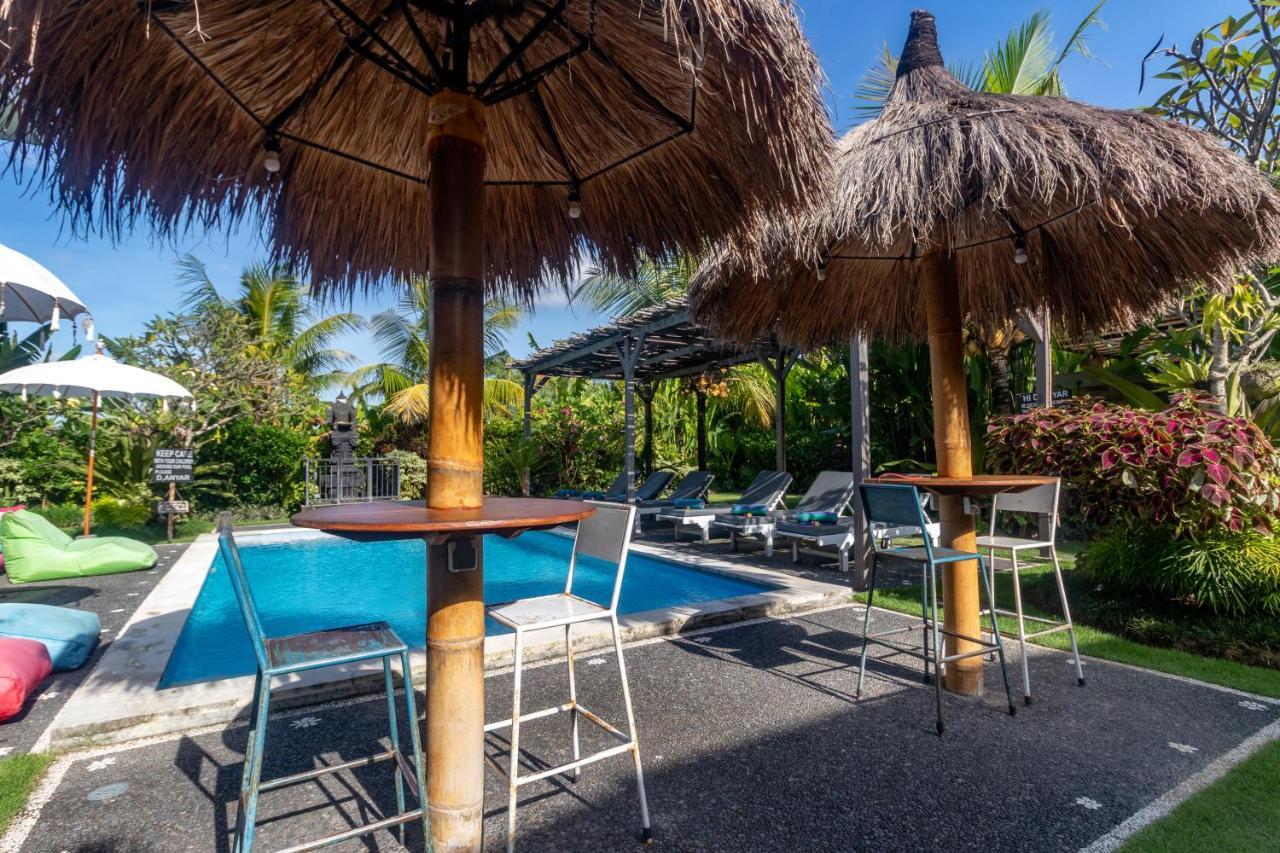 D-Anyar Stay And Surf Canggu Dış mekan fotoğraf