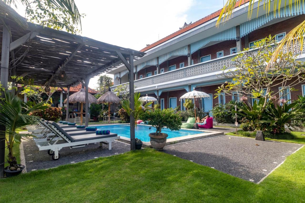 D-Anyar Stay And Surf Canggu Dış mekan fotoğraf